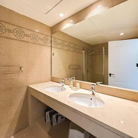 Apartment Rooftop Penthouse La Quinta Outdoor Kitchen Wifi Benahavis