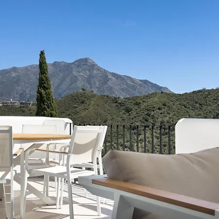 Rooftop Penthouse La Quinta Outdoor Kitchen Wifi Apartment Benahavis