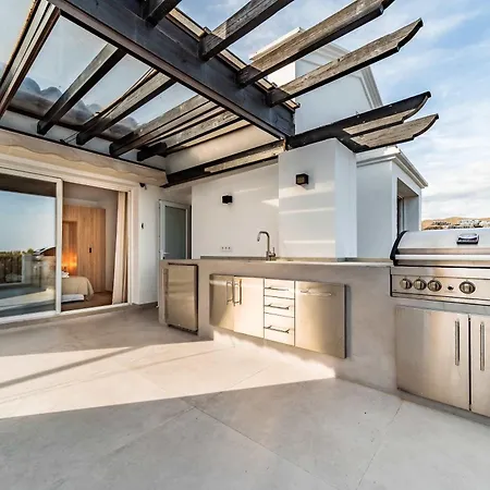 Rooftop Penthouse La Quinta Outdoor Kitchen Wifi Apartment Benahavis